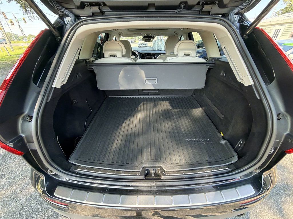 Volvo XC60 photo 23