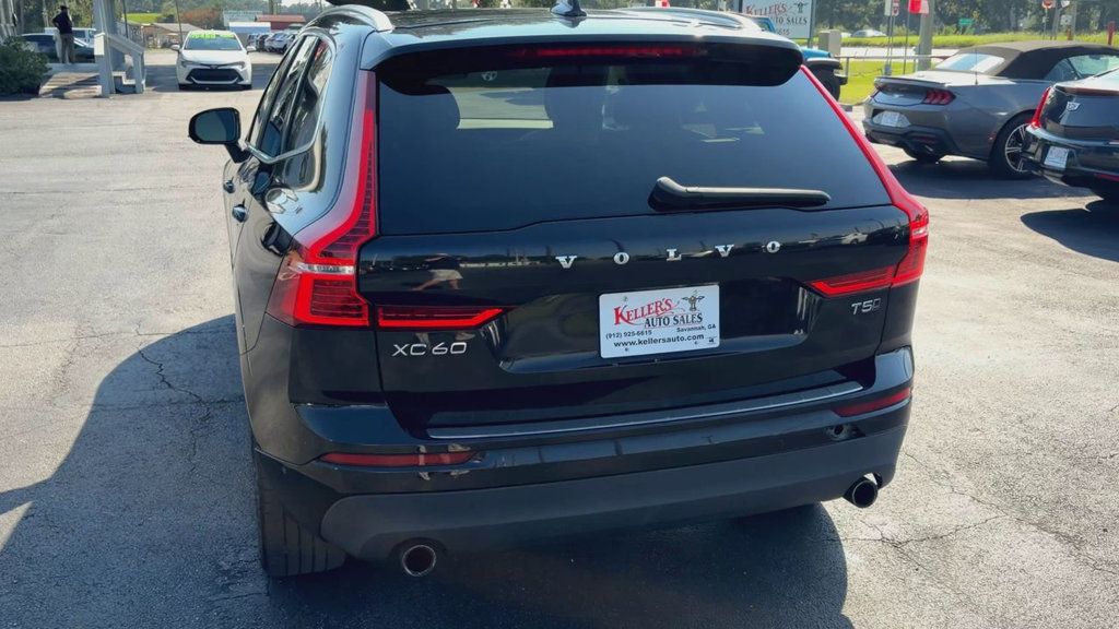 Volvo XC60 photo 7