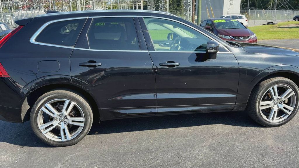 Volvo XC60 photo 9