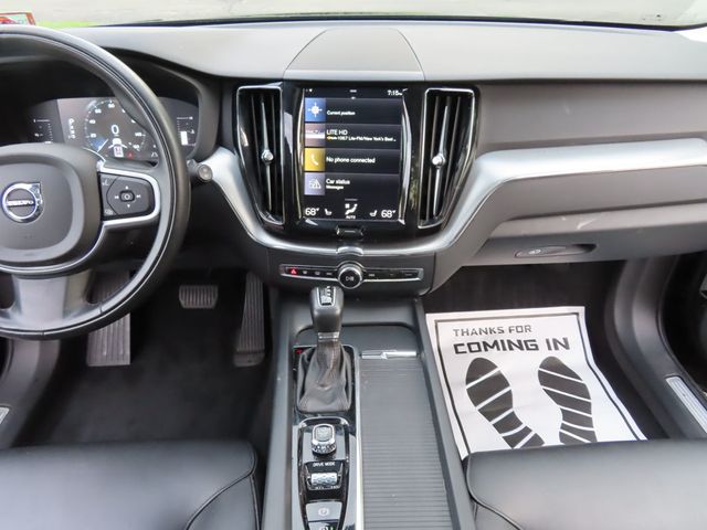 2019 Volvo XC60 T5 AWD Momentum - 22862434 - 32