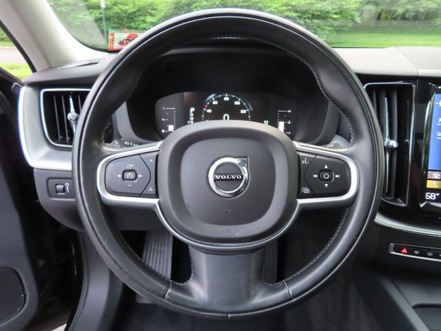 2019 Volvo XC60 T5 AWD Momentum - 22862434 - 35