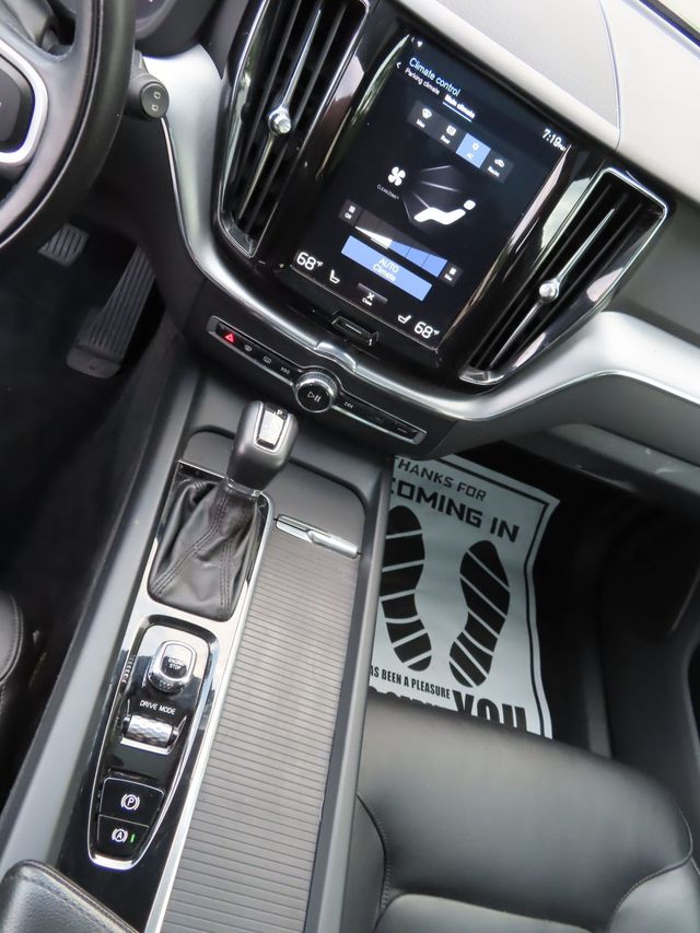 2019 Volvo XC60 T5 AWD Momentum - 22862434 - 39