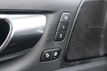 2019 Volvo XC60 T5 AWD Momentum - 22926407 - 25