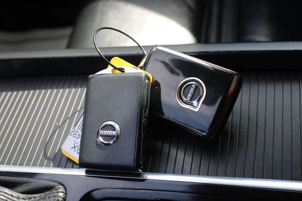 2019 Volvo XC60 T5 AWD Momentum - 22926407 - 28