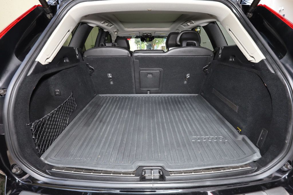 2019 Volvo XC60 T5 AWD Momentum - 23093037 - 10