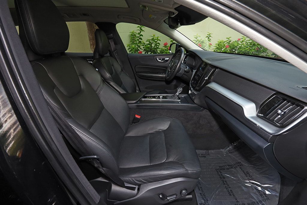 2019 Volvo XC60 T5 AWD Momentum - 23093037 - 28