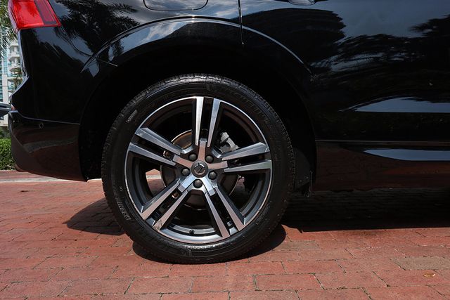 2019 Volvo XC60 T5 AWD Momentum - 23093037 - 54