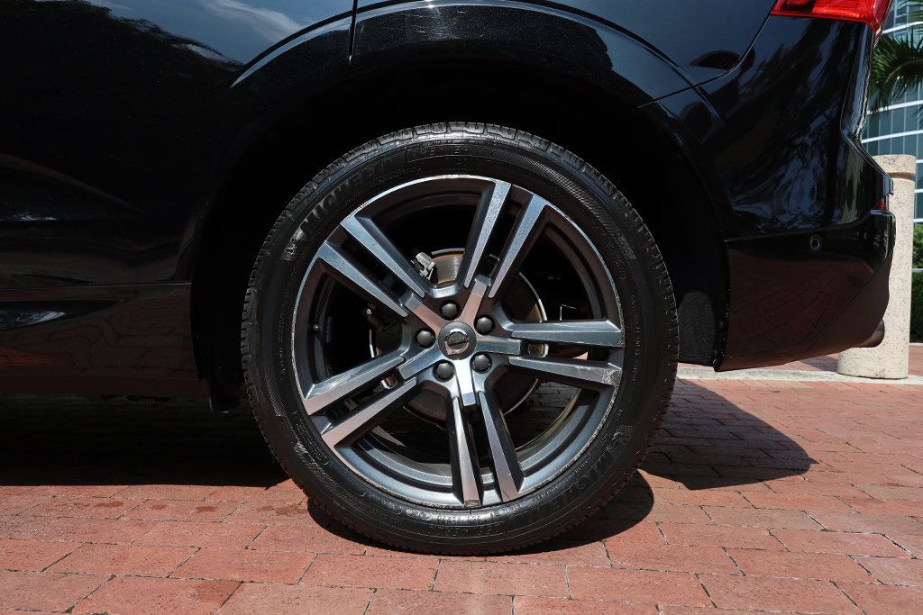 2019 Volvo XC60 T5 AWD Momentum - 23093037 - 56
