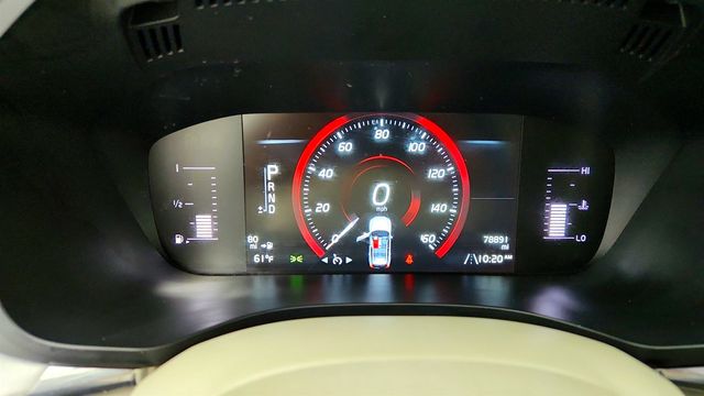 2019 Volvo XC60 T5 AWD Momentum w/ Premium Package, Navigation & 20'' Wheels - 23011318 - 13