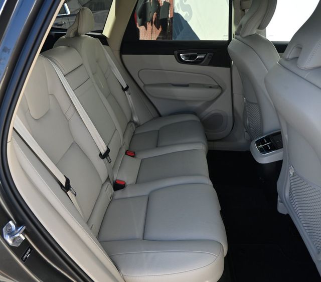 2019 Volvo XC60 T5 FWD Inscription - 22944407 - 15