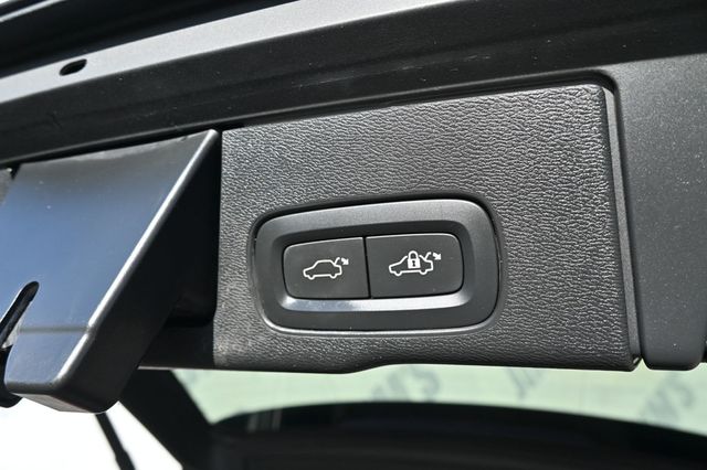 2019 Volvo XC60 T5 FWD Inscription - 22944407 - 16