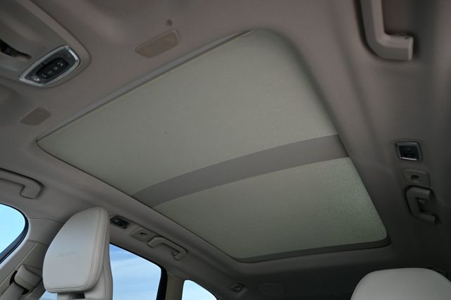 2019 Volvo XC60 T5 FWD Inscription - 22944407 - 17