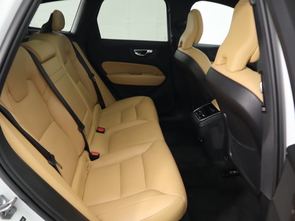 XC60 Manual front seat