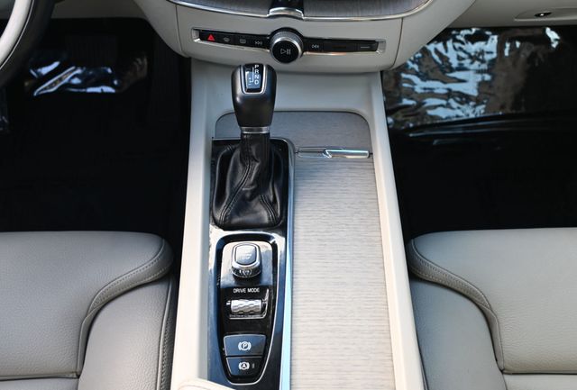 2019 Volvo XC60 T5 Inscription Advanced Pkg - 22944407 - 12