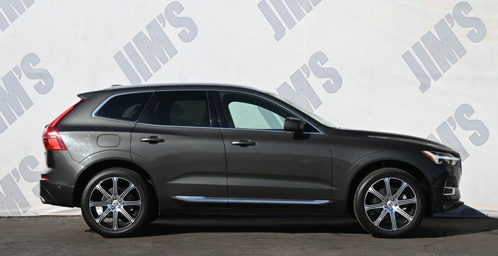 2019 Volvo XC60 T5 Inscription photo 2