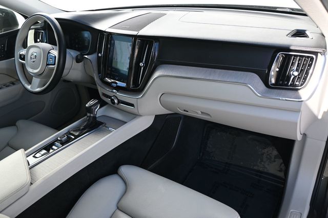 2019 Volvo XC60 T5 Inscription Advanced Pkg - 22944407 - 8