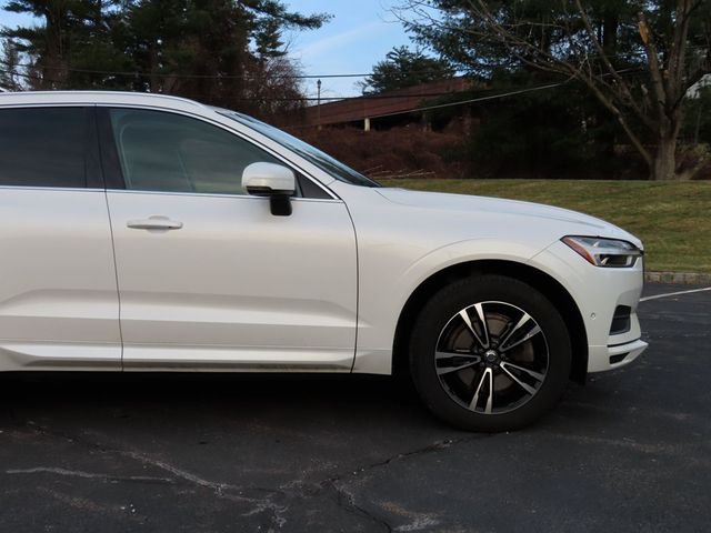 2019 Volvo XC60 T6 AWD Momentum - 22953922 - 19