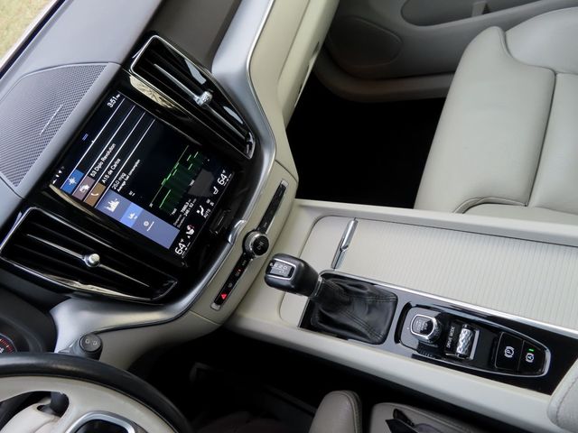 2019 Volvo XC60 T6 AWD Momentum - 22953922 - 38