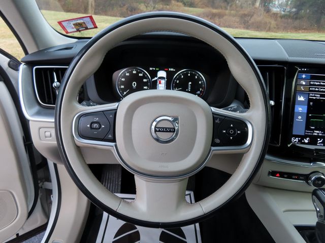 2019 Volvo XC60 T6 AWD Momentum - 22953922 - 40