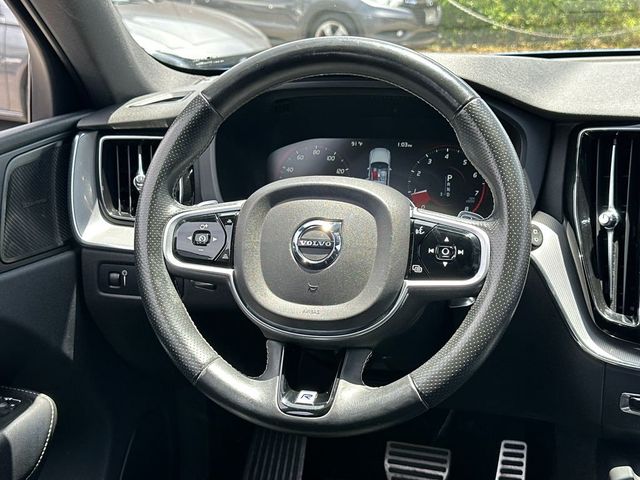 2019 Volvo XC60 T6 AWD R-Design - 23015227 - 16