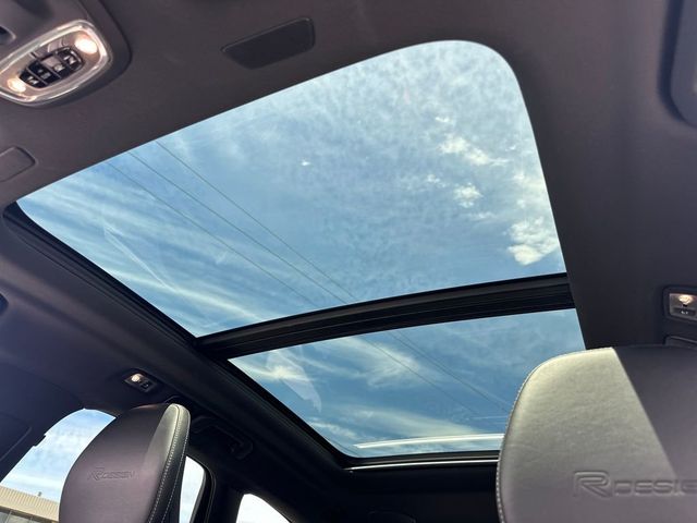 2019 Volvo XC60 T6 AWD R-Design - 23015227 - 18