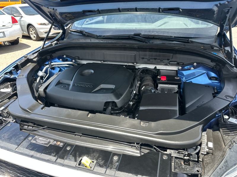 2019 Volvo XC60 T6 AWD R-Design - 23015227 - 20