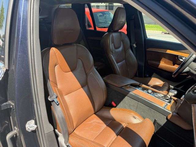 2019 Volvo XC90 CLEAN CARFAX, T6, AWD, INSCRIPTION, SUNROOF, NAVI, LEATHER SEATS - 23064339 - 3