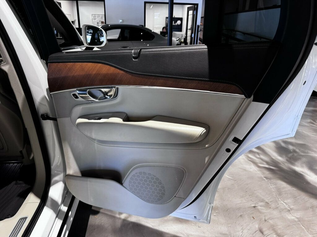 2019 Volvo XC90 PowerLiftgate/PanoSunroof/AdaptiveCruiseControl/HarmonKardon - 23062114 - 22