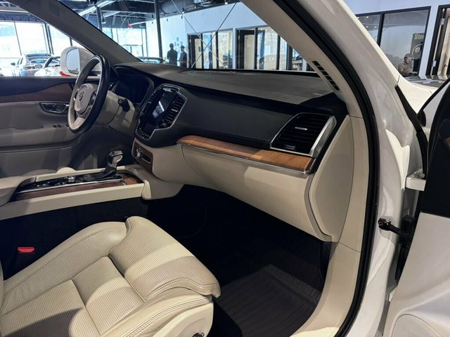 2019 Volvo XC90 PowerLiftgate/PanoSunroof/AdaptiveCruiseControl/HarmonKardon - 23062114 - 26