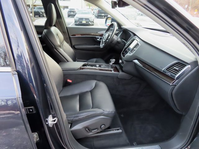 2019 Volvo XC90 T5 AWD Momentum - 22958267 - 26