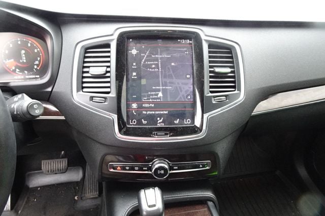 2019 Volvo XC90 T5 FWD Momentum - 22930243 - 16