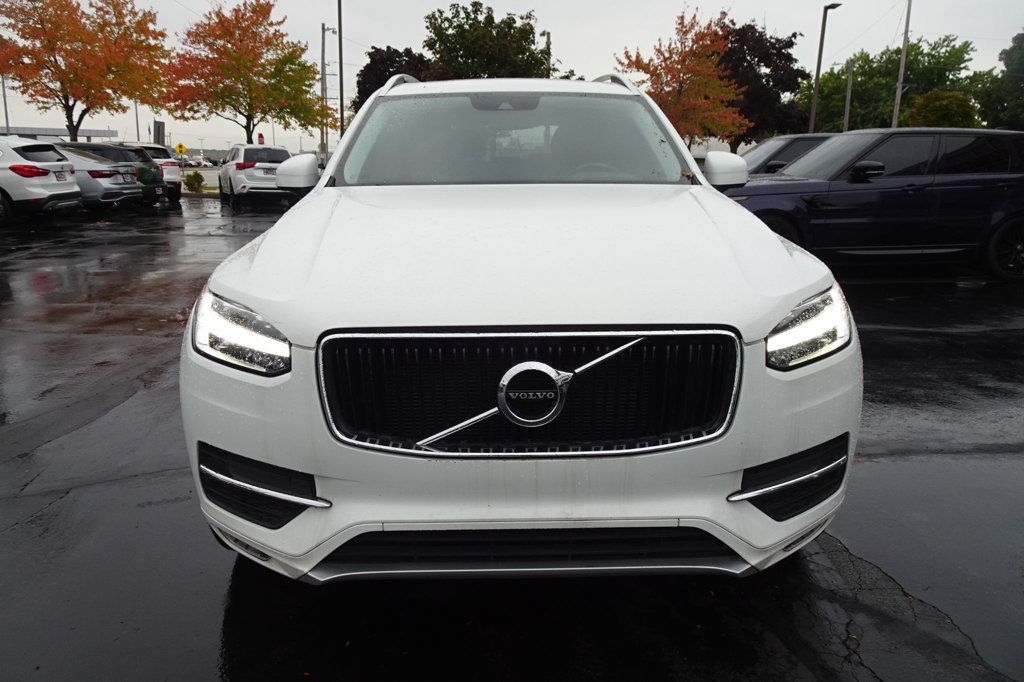 2019 Volvo XC90 T5 Momentum photo 3