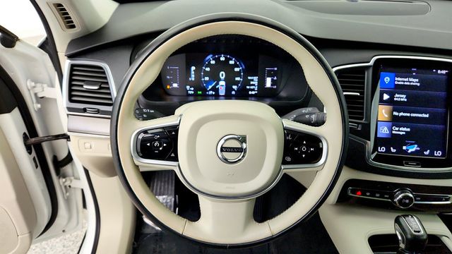 2019 Volvo XC90 T5 FWD Momentum w/ 20'' Wheels + Heated Seats & Steering Wheel - 23036152 - 13