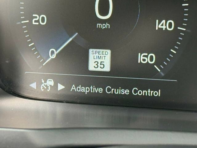 2019 Volvo XC90 T6 AWD Inscription - 23093559 - 36
