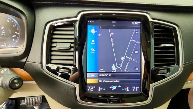 2019 Volvo XC90 T6 AWD Inscription w/ Advanced Pkg & 21'' Wheels - 23068285 - 18