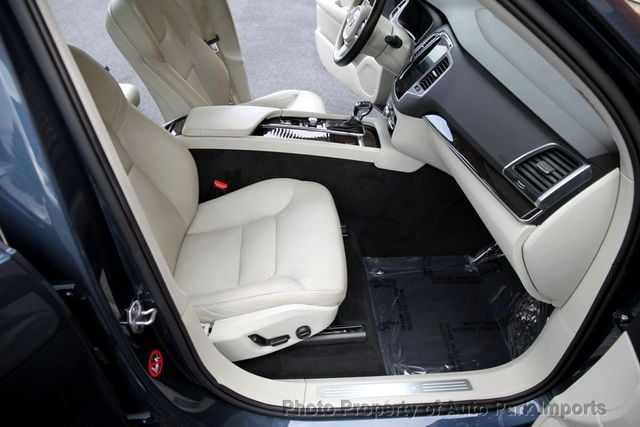 2019 Volvo XC90 T6 AWD Momentum - 22926127 - 31