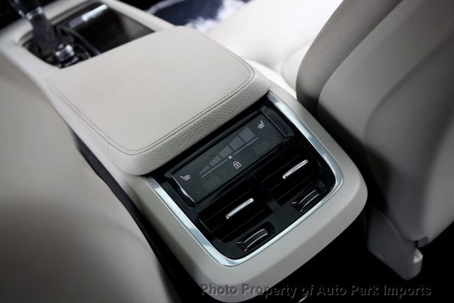 2019 Volvo XC90 T6 AWD Momentum - 22926127 - 35