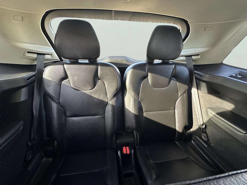 2019 Volvo XC90 T6 AWD Momentum - 22963297 - 13