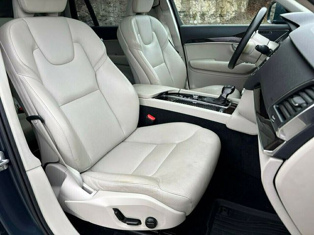2019 Volvo XC90 T6 AWD Momentum - 22970311 - 11