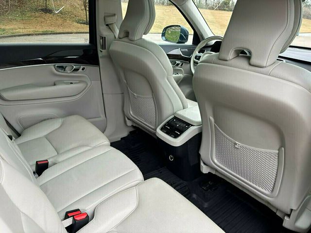 2019 Volvo XC90 T6 AWD Momentum - 22970311 - 18