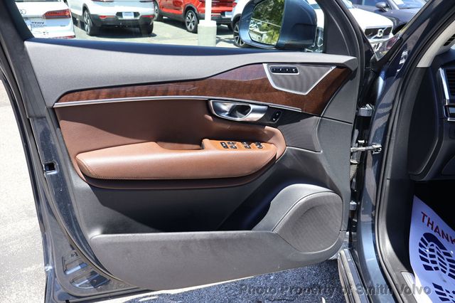 2019 Volvo XC90 T6 AWD Momentum - 23030689 - 10