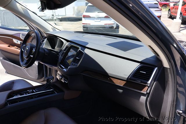 2019 Volvo XC90 T6 AWD Momentum - 23030689 - 14