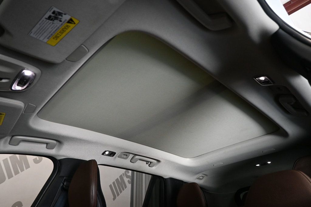 Volvo XC90 photo 20