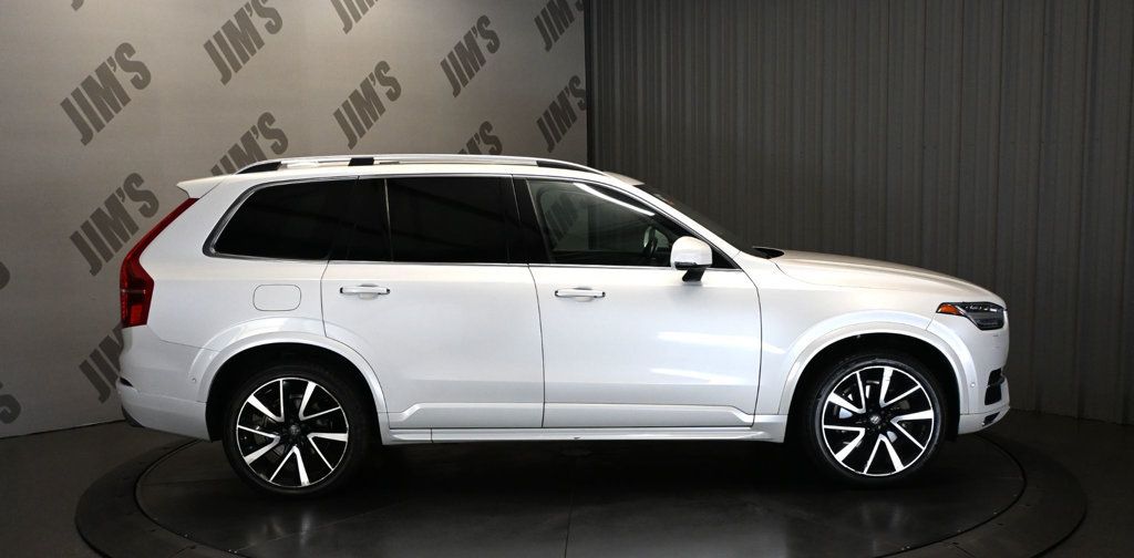 Volvo XC90 photo 4