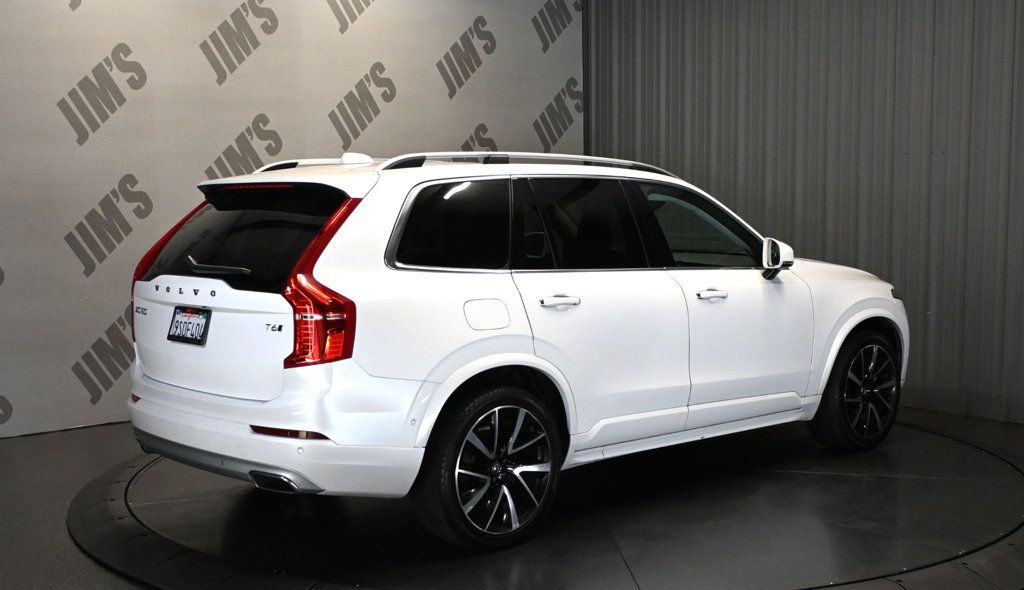 Volvo XC90 photo 5