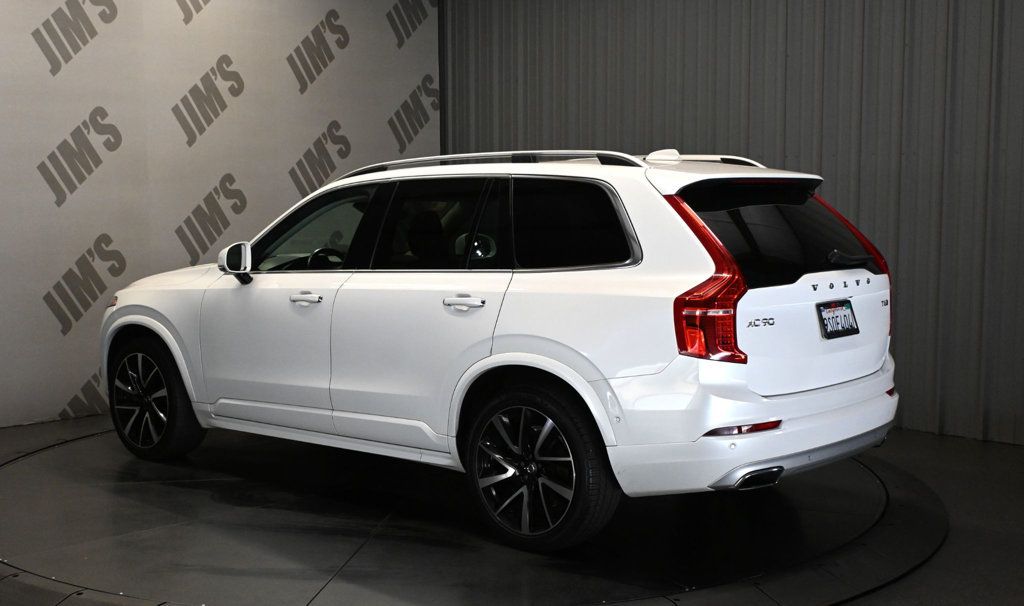 Volvo XC90 photo 7