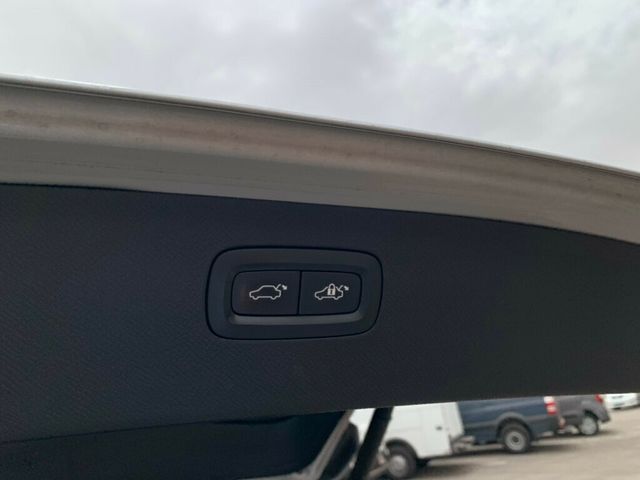 2019 Volvo XC90 T6 AWD Momentum Low Miles Heads up display - 23062383 - 19