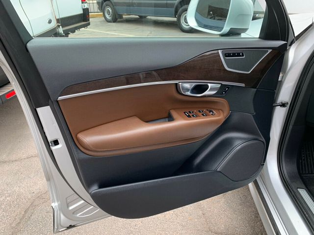 2019 Volvo XC90 T6 AWD Momentum Low Miles Heads up display - 23062383 - 24