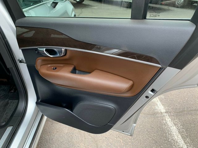 2019 Volvo XC90 T6 AWD Momentum Low Miles Heads up display - 23062383 - 33