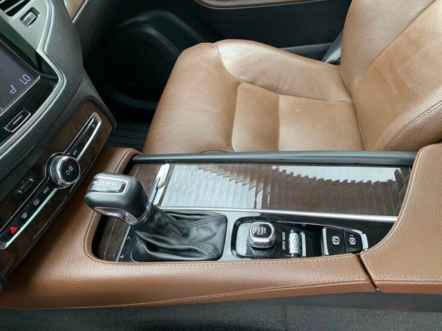 2019 Volvo XC90 T6 AWD Momentum Low Miles Heads up display - 23062383 - 3